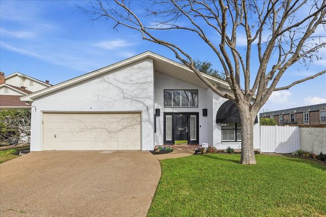 22 One Main Place, Benbrook, TX 76126