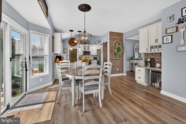 28 CANYON DR, Berlin, NJ 08009
