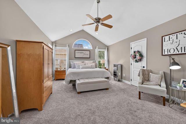 28 CANYON DR, Berlin, NJ 08009