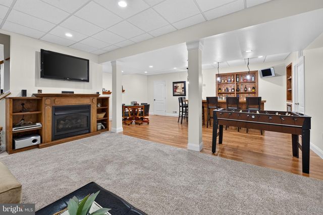 28 CANYON DR, Berlin, NJ 08009