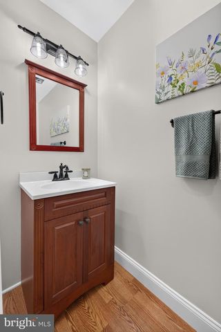 28 CANYON DR, Berlin, NJ 08009