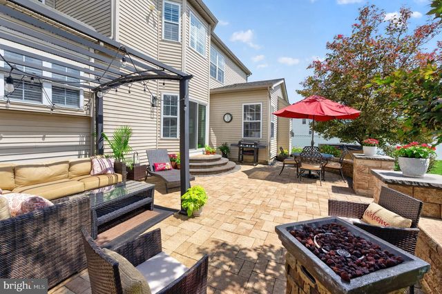 28 CANYON DR, Berlin, NJ 08009