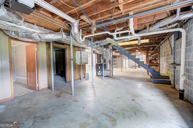18 Jones Mill Place, Cartersville, GA 30120