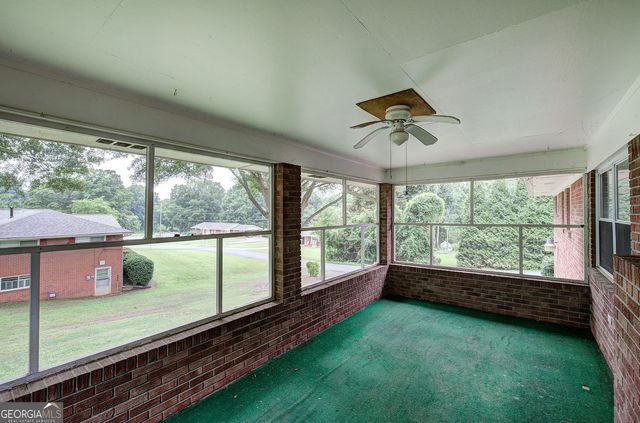 18 Jones Mill Place, Cartersville, GA 30120