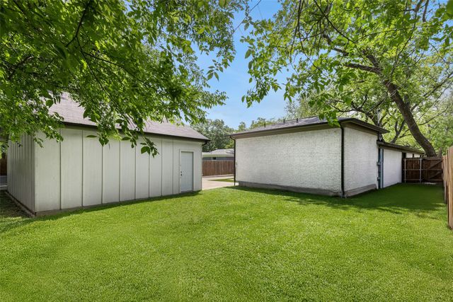 5444 Santa Marie Avenue, Fort Worth, TX 76114