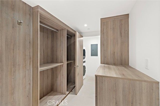 200 Alta Vista Way B, Laguna Beach, CA 92651