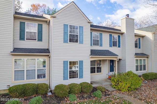 7 Stuart Drive 5, Freehold, NJ 07728