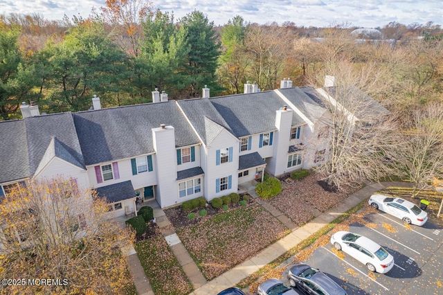 7 Stuart Drive 5, Freehold, NJ 07728