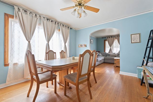 10833 S Avenue M, Chicago, IL 60617