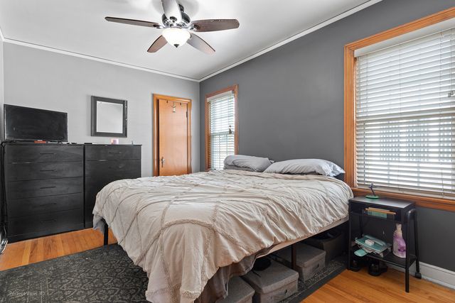 10833 S Avenue M, Chicago, IL 60617