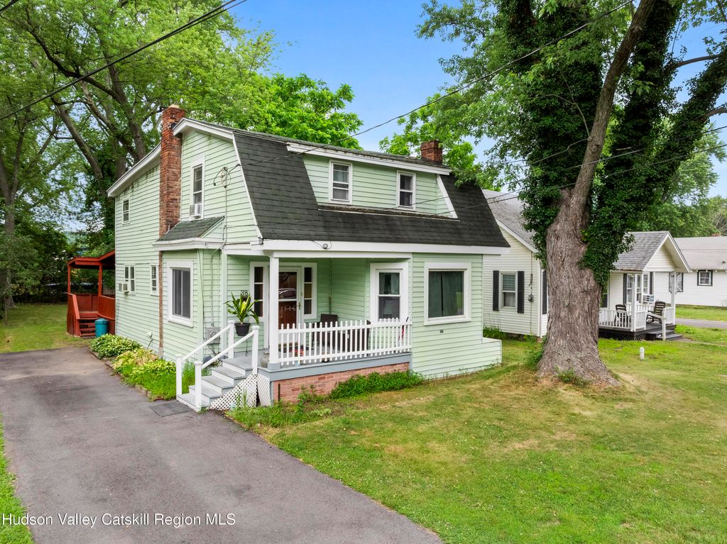 38 Landon Avenue, Catskill, NY 12414