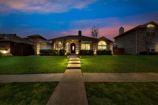 8318 Luna Drive, Rowlett, TX 75088