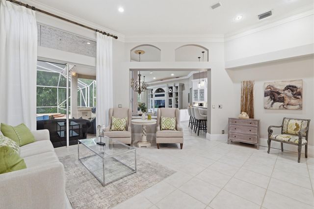 856 Forest Glen Lane, Wellington, FL 33414