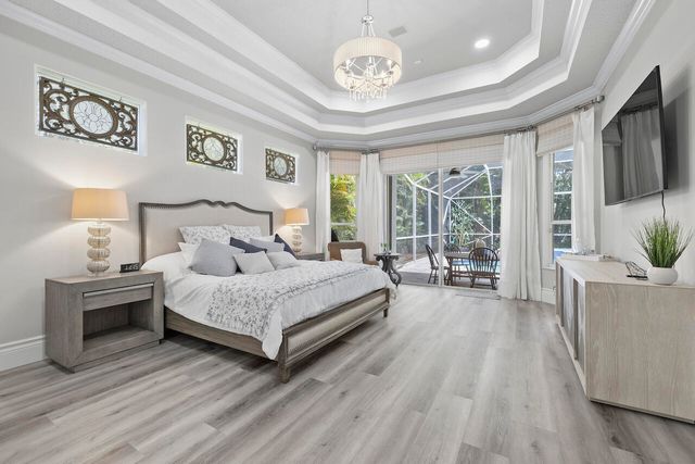 856 Forest Glen Lane, Wellington, FL 33414