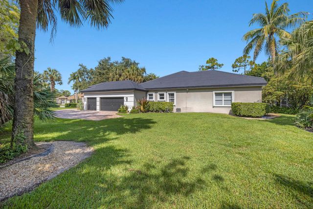 856 Forest Glen Lane, Wellington, FL 33414
