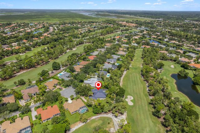 856 Forest Glen Lane, Wellington, FL 33414