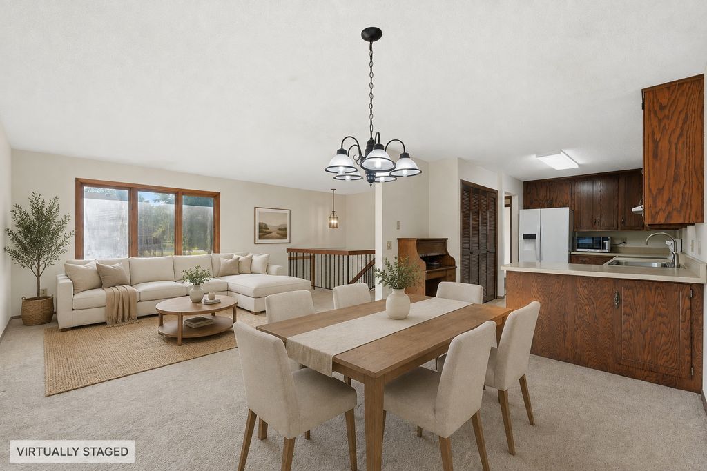14708 Embry Path, Apple Valley, MN 55124 — photo 2