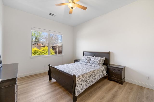 1017 S Quinlan Park RD, Austin, TX 78732