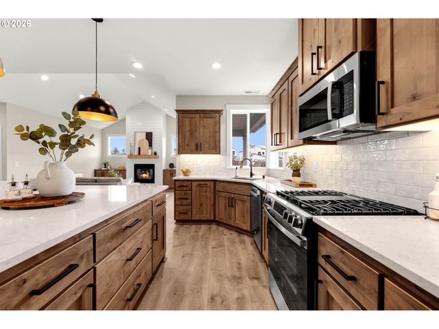 814 Se 35TH St, Battle Ground, WA 98604