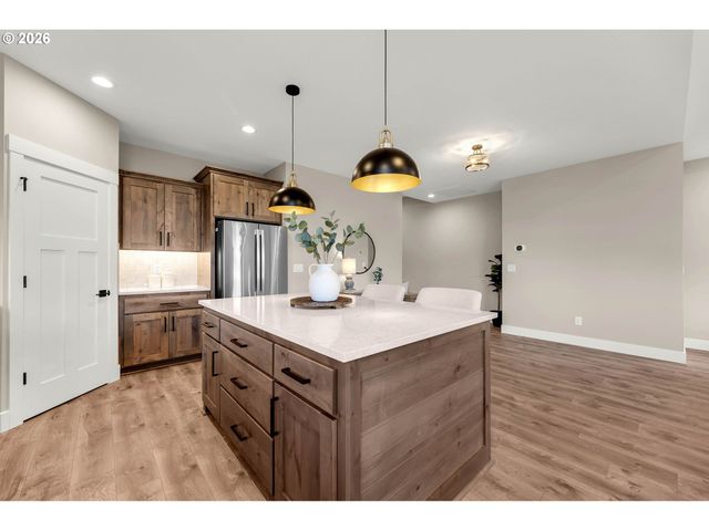 814 Se 35TH St, Battle Ground, WA 98604