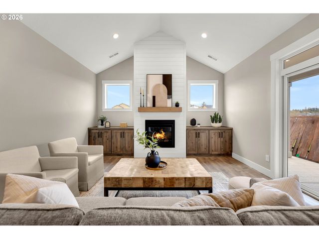 814 Se 35TH St, Battle Ground, WA 98604