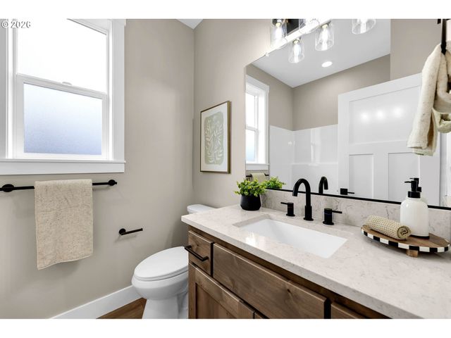 814 Se 35TH St, Battle Ground, WA 98604