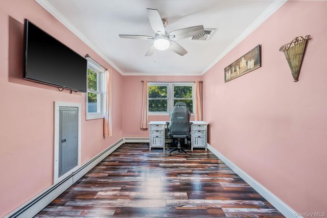 32 Pine Tree Drive, Shirley, NY 11967