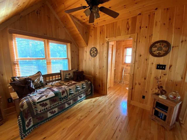 60 Porterfield Gap Road, Robbinsville, NC 28771