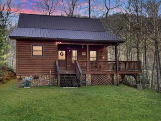 60 Porterfield Gap Road, Robbinsville, NC 28771
