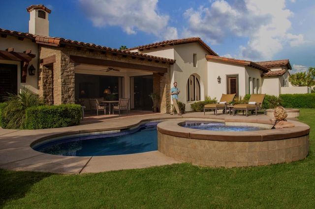 80 085 N Residence Club Drive Drive 09-01, La Quinta, CA 92253