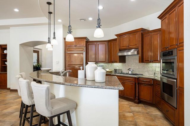 80 085 N Residence Club Drive Drive 09-01, La Quinta, CA 92253