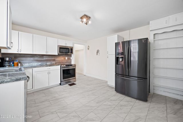 319 E St Catherine St, Louisville, KY 40203