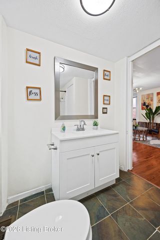 319 E St Catherine St, Louisville, KY 40203