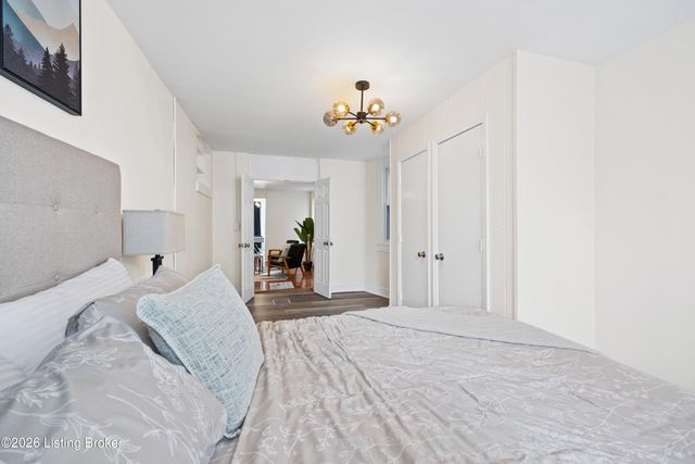 319 E St Catherine St, Louisville, KY 40203