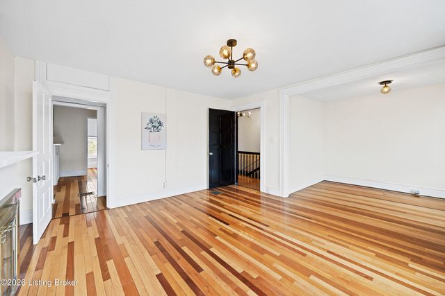 319 E St Catherine St, Louisville, KY 40203