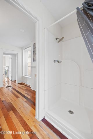 319 E St Catherine St, Louisville, KY 40203