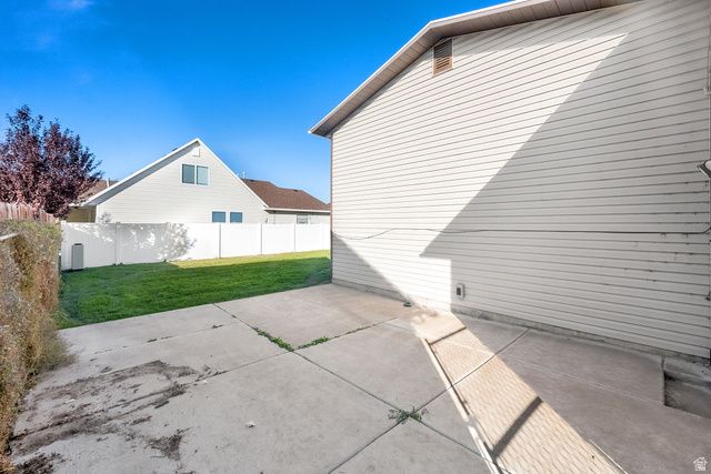 4218 W 5050 S, Roy, UT 84067