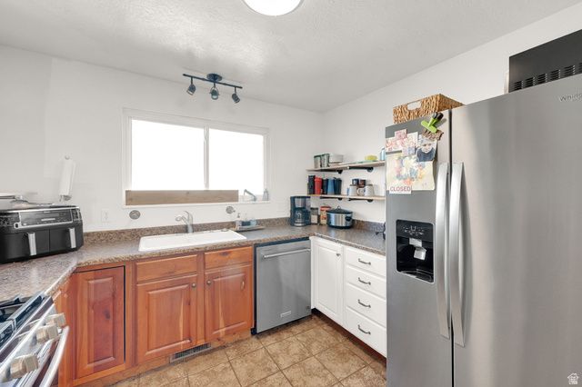 4218 W 5050 S, Roy, UT 84067