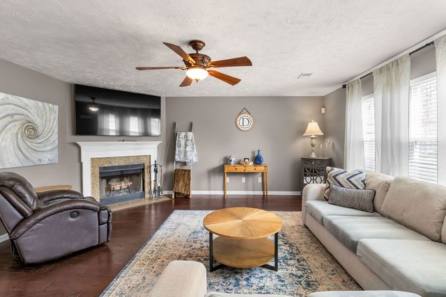 5015 Millpond Ct, Mount Juliet, TN 37122