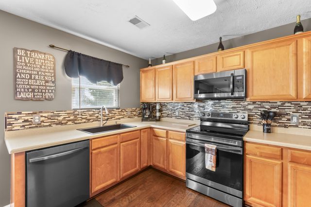 5015 Millpond Ct, Mount Juliet, TN 37122