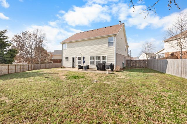 5015 Millpond Ct, Mount Juliet, TN 37122