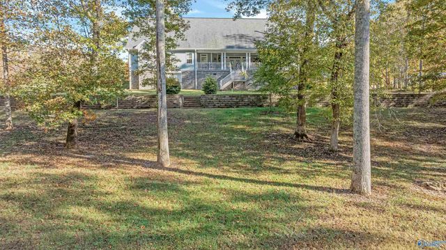 403 Autumn Lane, Rainsville, AL 35986
