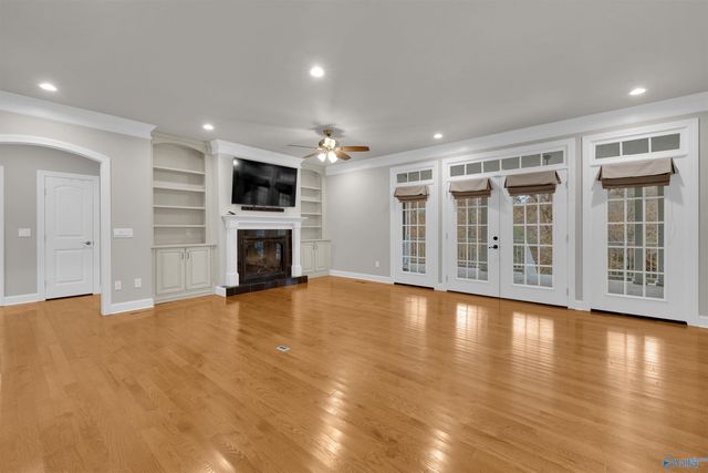 403 Autumn Lane, Rainsville, AL 35986