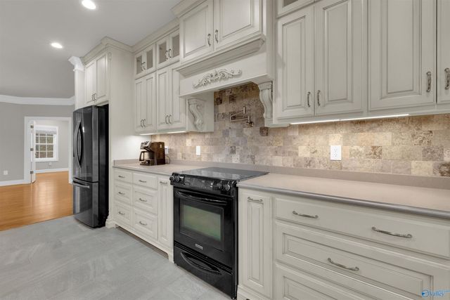 403 Autumn Lane, Rainsville, AL 35986