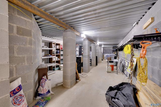 403 Autumn Lane, Rainsville, AL 35986