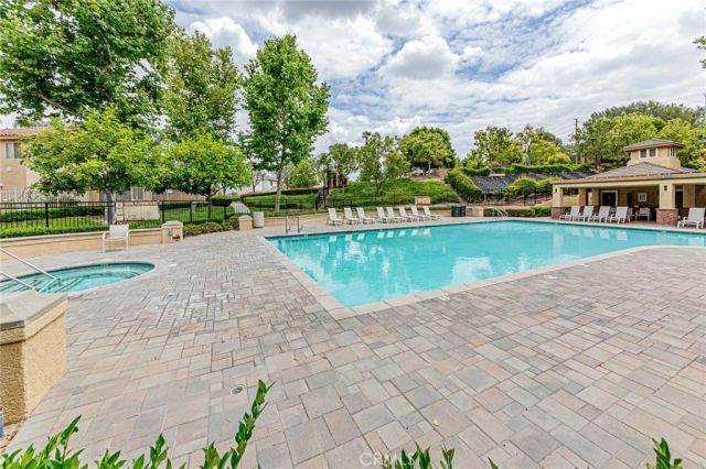 4115 Visions, Fullerton, CA 92833