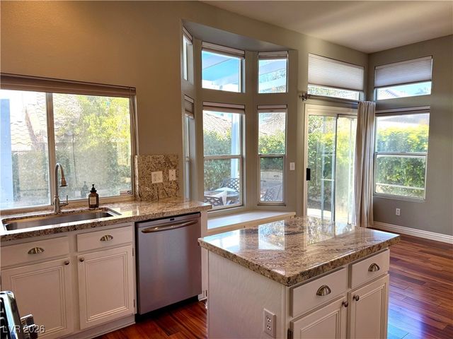 9208 Sunnyfield Drive, Las Vegas, NV 89134