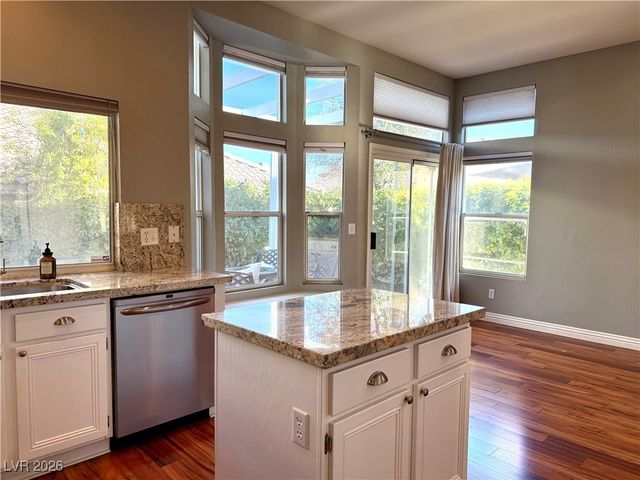 9208 Sunnyfield Drive, Las Vegas, NV 89134