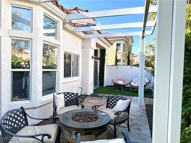 9208 Sunnyfield Drive, Las Vegas, NV 89134