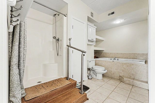 317 Outlook Cove Drive, La Porte, IN 46350